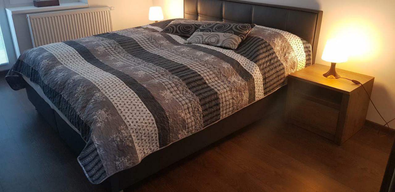 Vip Apartmany Zabnik Прьевидза Экстерьер фото
